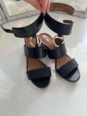 Aquazzura Black Leather Sandals with Gold Ring Detail